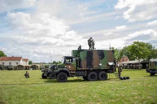 53e Régiment de Transmissions, Quartier Treuille de Beaulieu