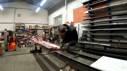 André Baños Créations
